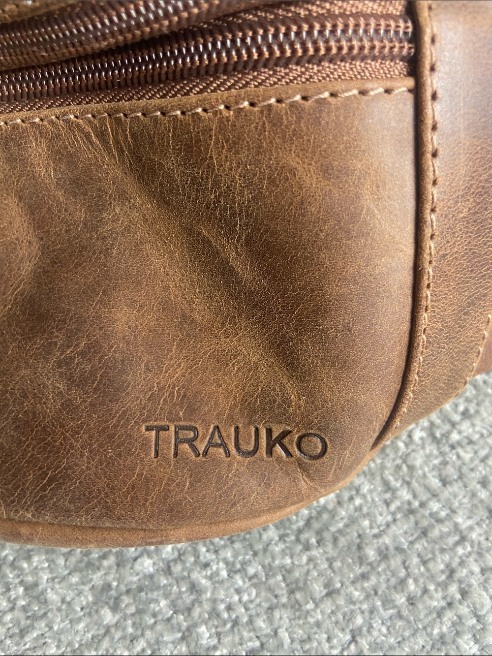 Brown Leather Waist Pack for Men or women - Picture 2 of 9